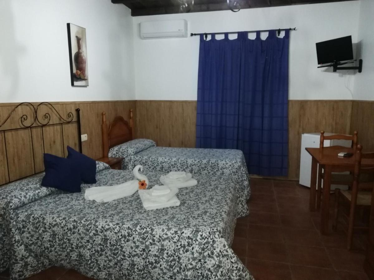 Hostal Brenaverde Gaucin Bagian luar foto