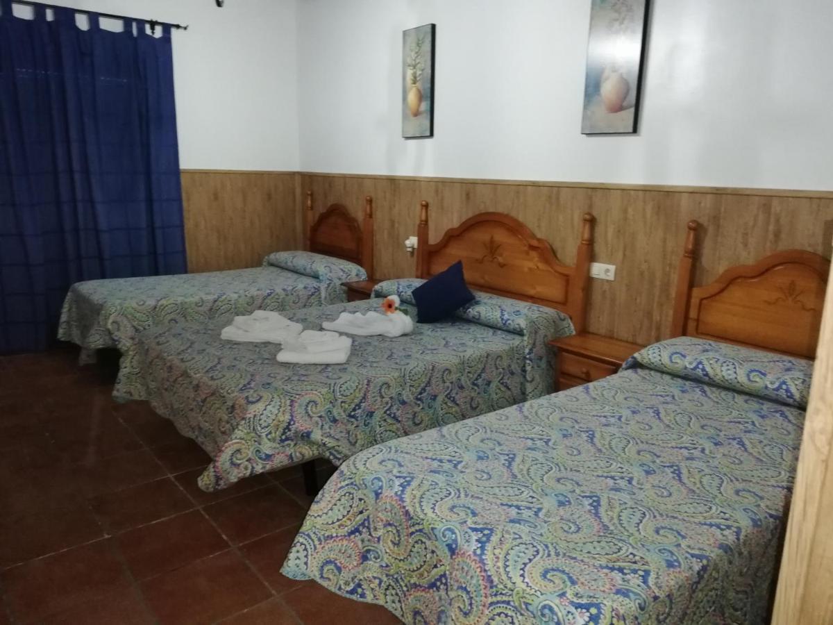 Hostal Brenaverde Gaucin Bagian luar foto