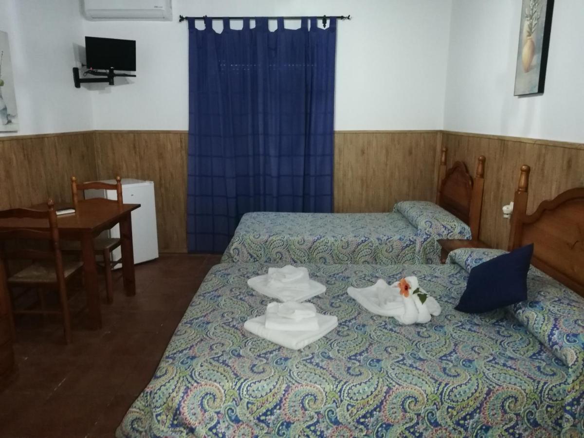 Hostal Brenaverde Gaucin Bagian luar foto