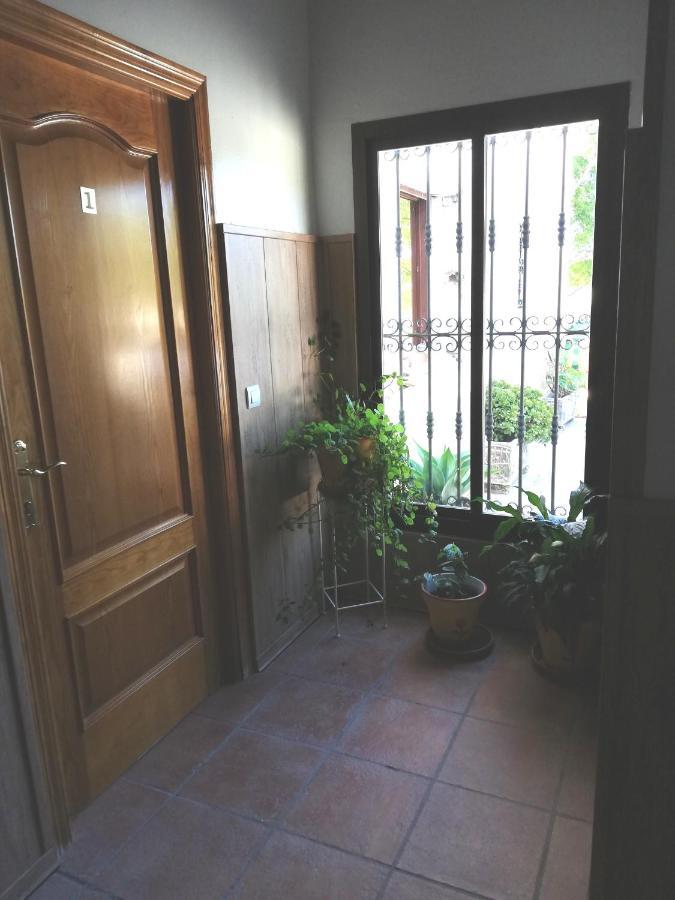 Hostal Brenaverde Gaucin Bagian luar foto