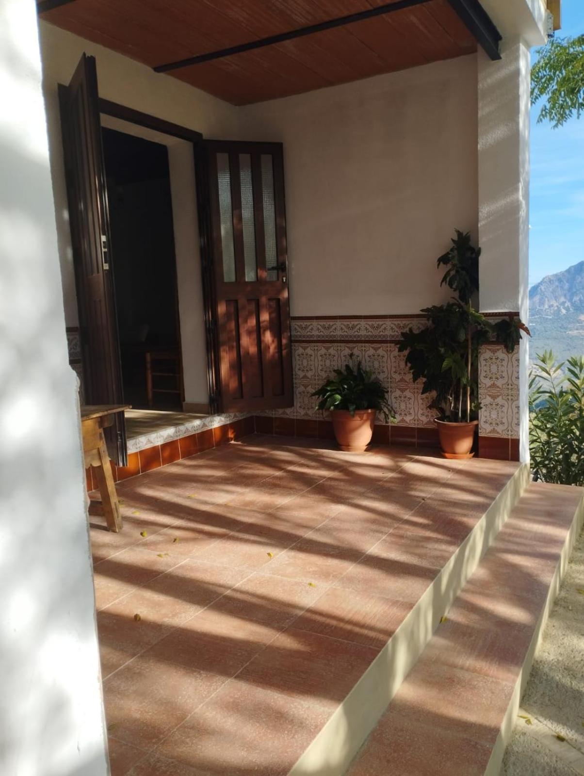 Hostal Brenaverde Gaucin Bagian luar foto